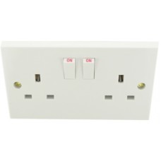 13A 2G Socket S.P. Sq White 1 Per Pack